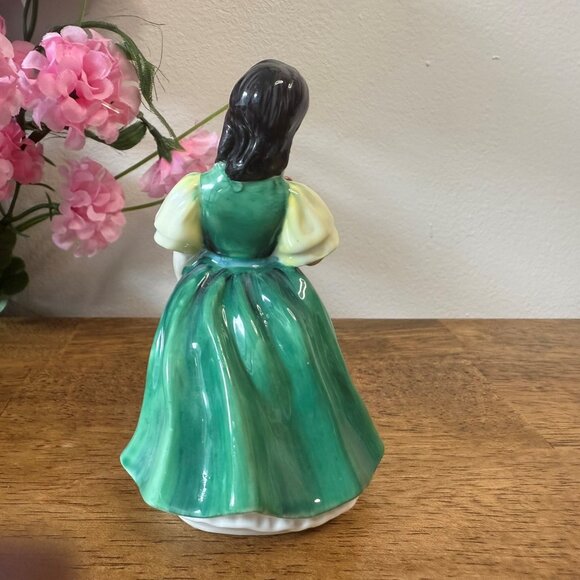 Royal Doulton Georgina‎ Figurine HN2377 Kate Greenaway 1980 Vintage Bone China - Picture 4 of 6